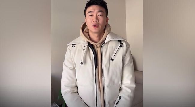 年轻母亲